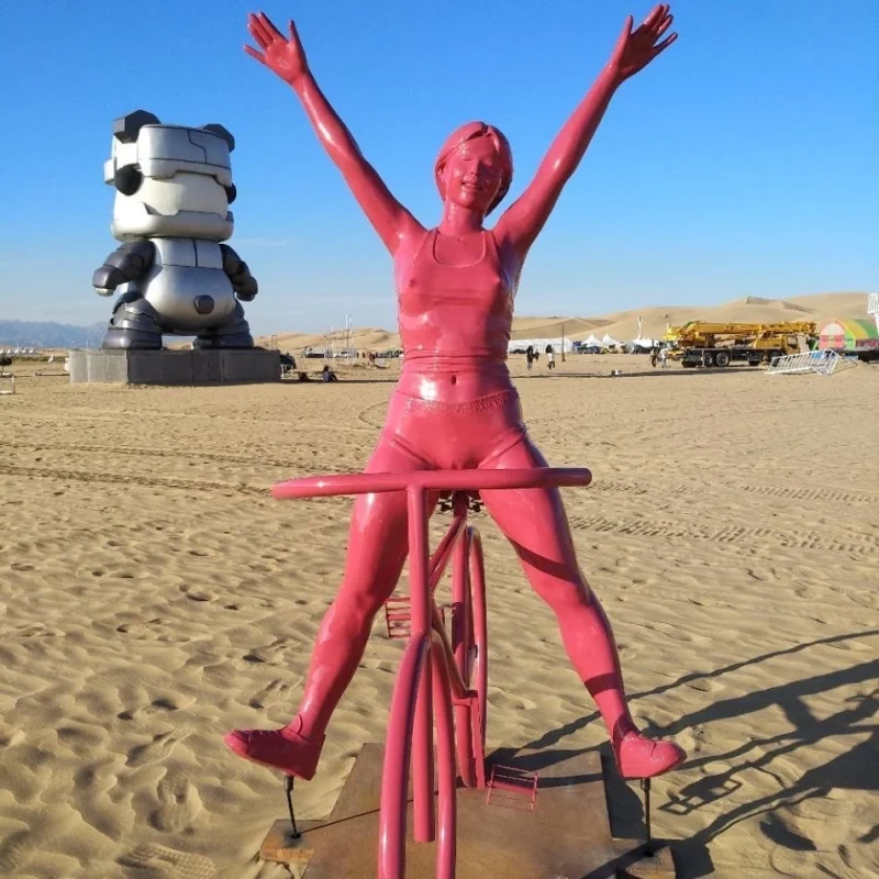 Memory of Youth, 2007, cast bronze sculpture, height 220 cm, large-scale figurative sculpture reflecting youth and time