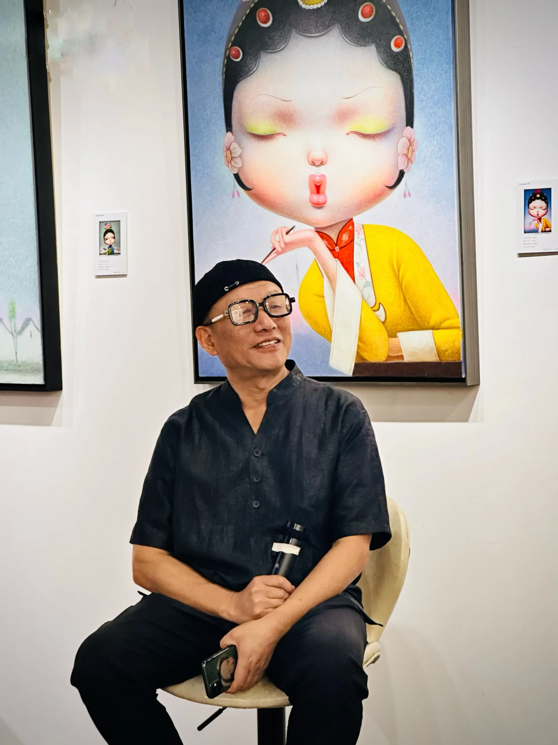 An artist who transforms Taiji philosophy and traditional Chinese culture into a contemporary visual language through playful and iconic young female figures.